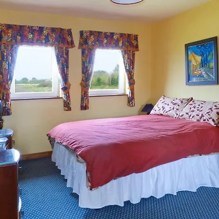 4 Bed In Dingle Oc-ii13350 * Milltown (Kerry)